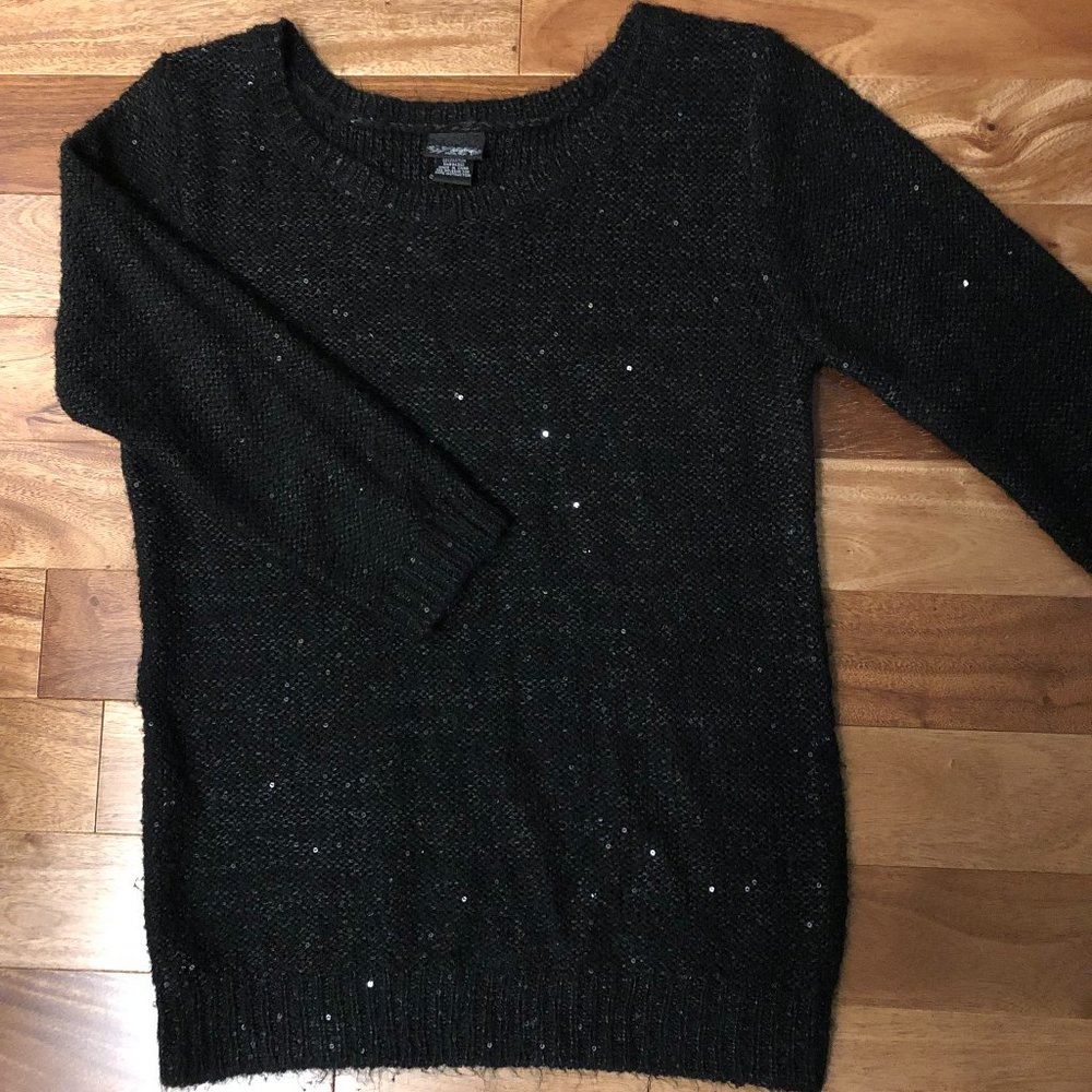 Daytrip Sequen Black Sweater